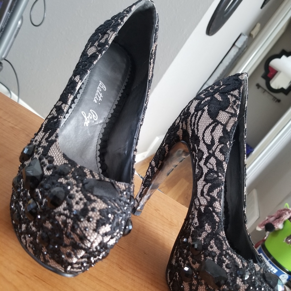 Bettie page high heels size 8